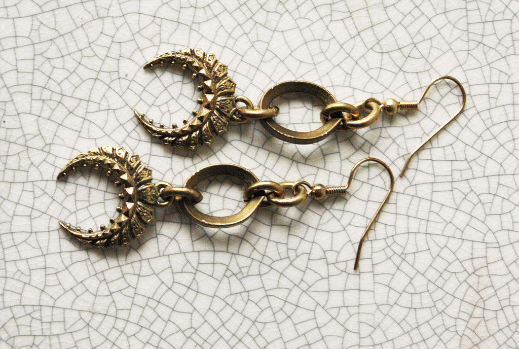Arya Earrings