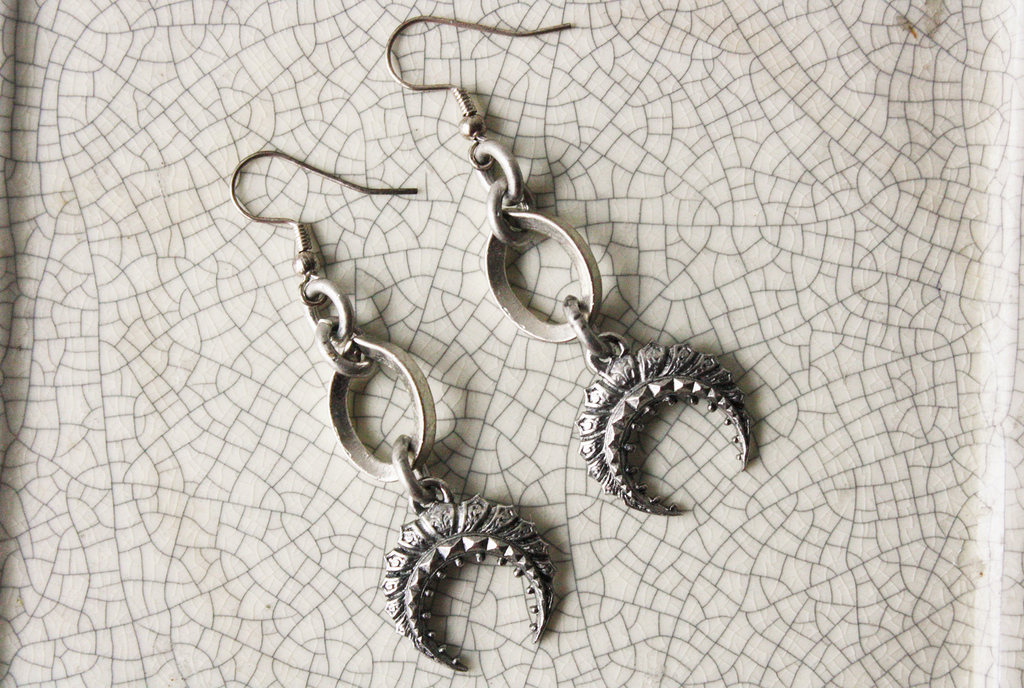 Arya Earrings